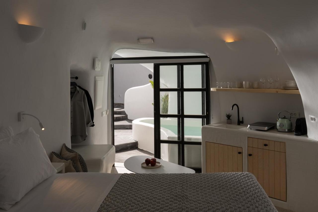 Niso Cave Suites Megalochori  Exteriör bild