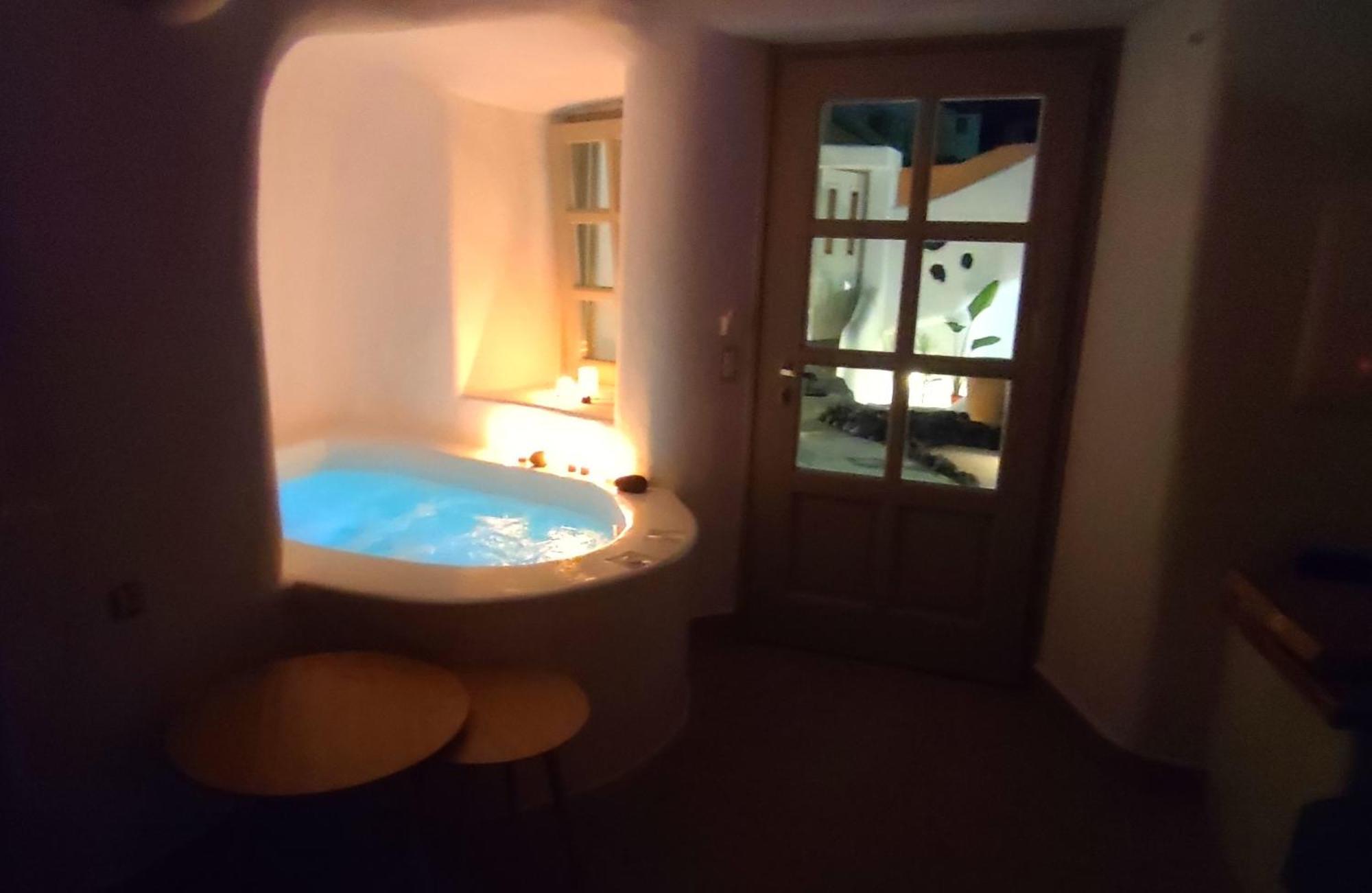 Niso Cave Suites Megalochori  Exteriör bild